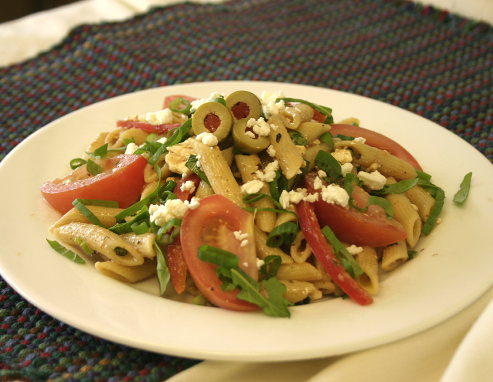 Pâtes grecques à la sauce aux haricots noirs et à l’ail Recettes Lee